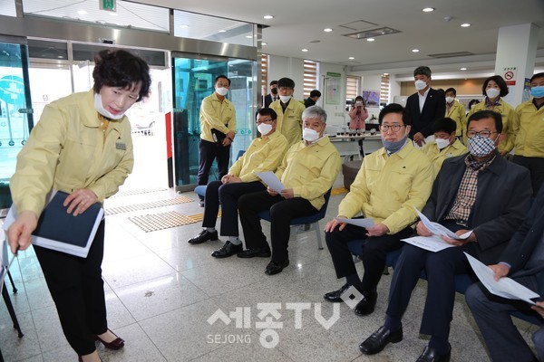 양승조 도지사 금산 방문 모습. (사진제공=금산군청)