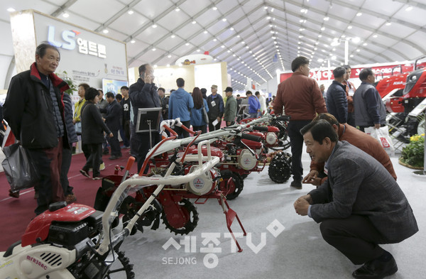 지난 2018년 열렸던 대한민국 국제농기계자재박람회 모습. (사진제공=천안시청)