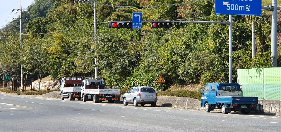 -가변차선에 불법주차 현장_