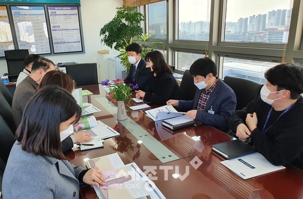 여수시가 25일 천안시의 아동학대 대응체계를 벤치마킹하기 위해 천안시를 방문했다.(사진제공=천안시청)