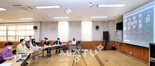 관저·도안동 일원 학교 운영위원회와 간담회 개최