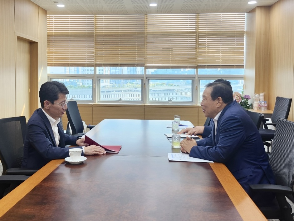 최민호 시장, 기재부 차관 면담