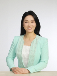 만민중앙교회 당회장 이수진 목사