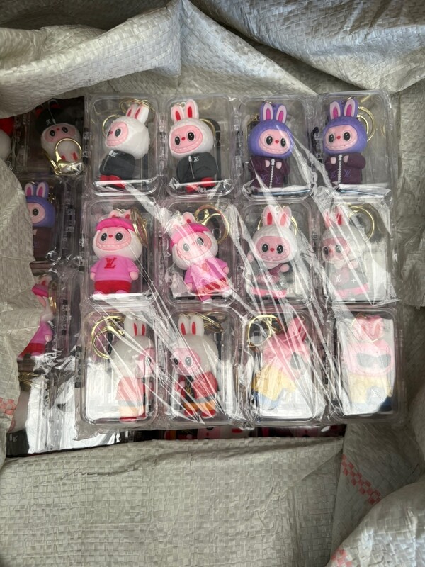 관세청 적발 위조 의심 라부부(labubu) 제품/사진제공=관세청