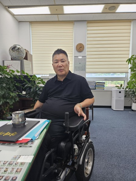 황경하 대전시의원이 한화이글스 구단주 고발 의지를 피력하고 있다./세종TV=최정현 기자