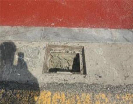 배수로 뚜껑이 사라진 모습/사진제공=대전대덕경찰서