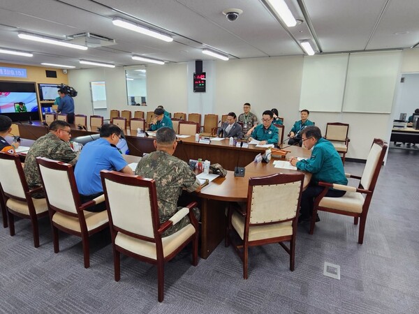 민·관·군·경·소방 통합방위협의회 영상회의 진행 모습/사진제공=충남도청