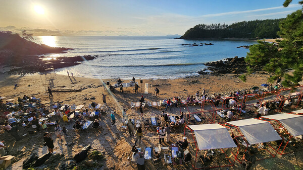 '2025 서해 선셋 캠핑 페스티벌' 모습/사진제공=충남문화관광재단