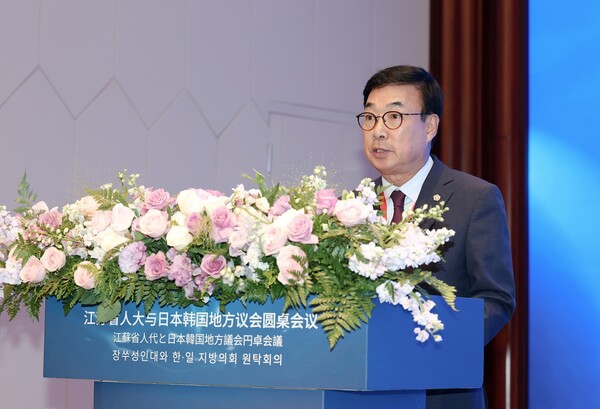 충남도의회 박기영 행정문화위원장이 주제 발표를 하고 있다./사진제공=충남도의회