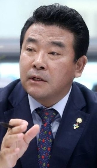 국세청과 기후부의 정보 연계가 불명확해 폐기물부담금 제도에 투명성과 공정성이 강화돼야 한다는 주장이 제기됐다. (사진=세종TV DB)